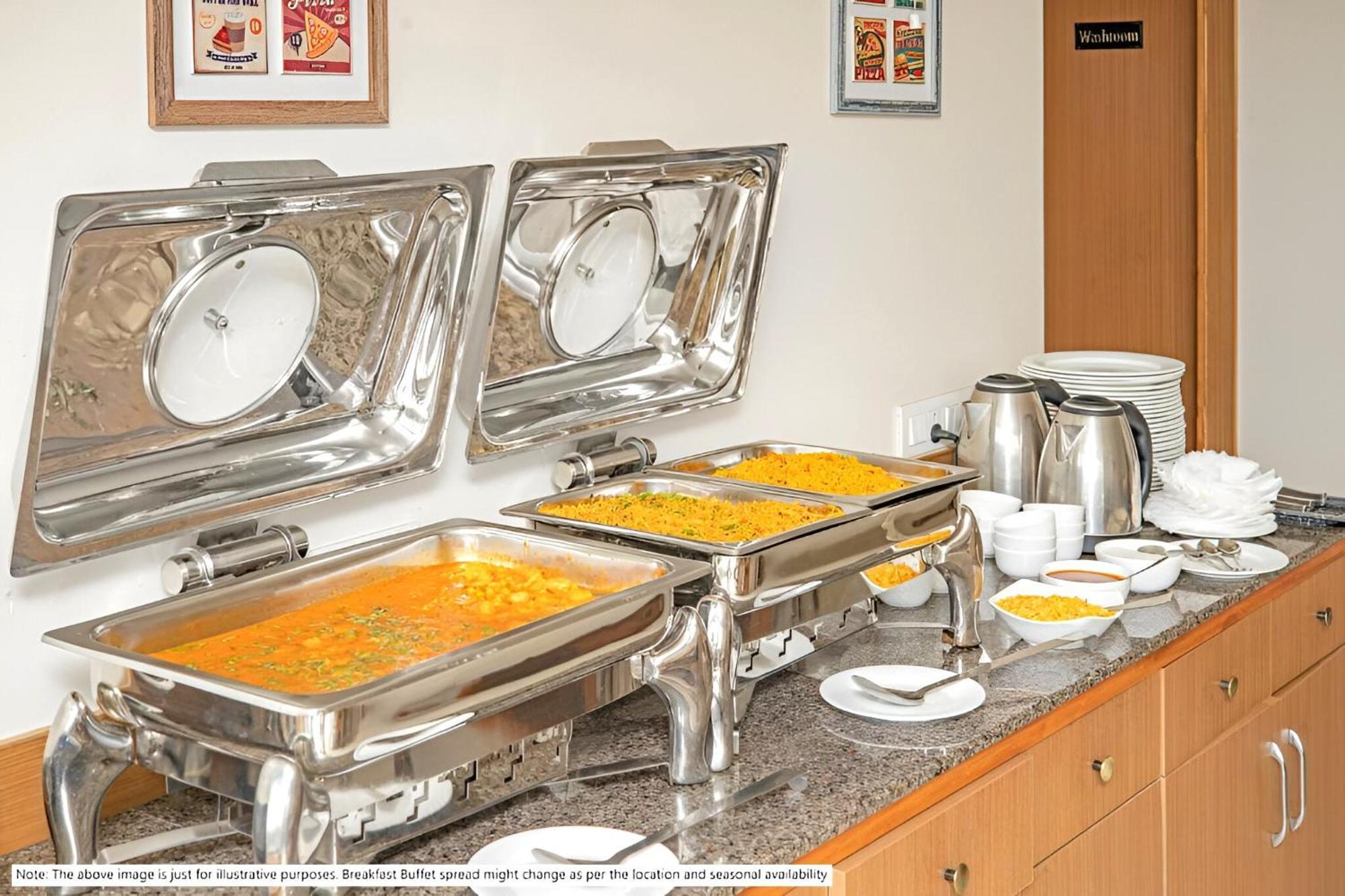 Glitz Hotels La Dahlia - Premium Thane Esterno foto